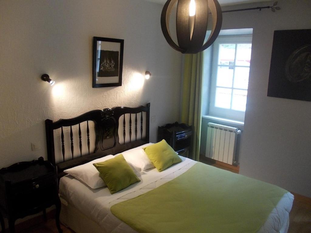 Hotel Le Clementenia Arnéguy Habitación foto